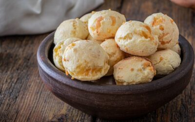 Chipa mestiza rellena de butifarra